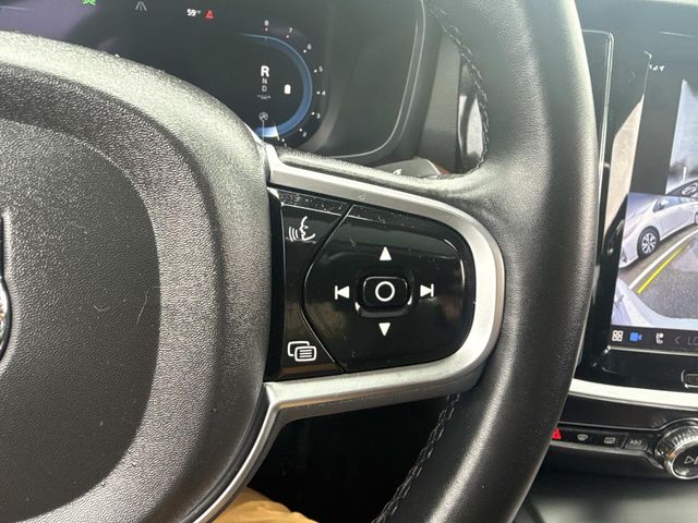 2024 Volvo S60 Plus Dark Theme Image 14 of 35