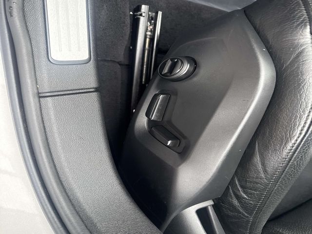 2024 Volvo S60 Plus Dark Theme Image 25 of 35