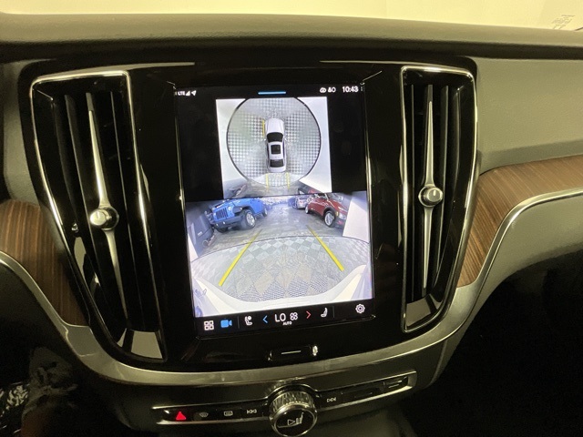 2024 Volvo S60 Plus Dark Theme Image 18 of 20