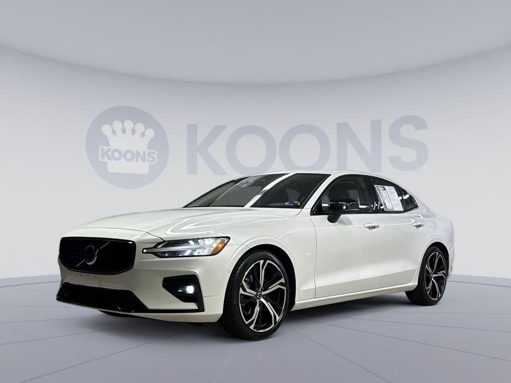 2024 Volvo S60 Plus Dark Theme Image 1 of 34