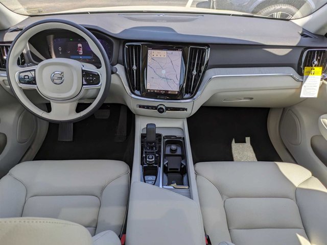 Vehicle image 37 of 46