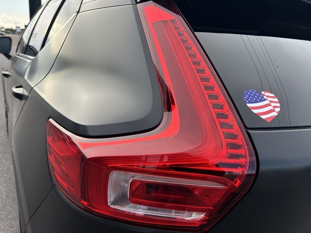 2024 Volvo XC40 Plus Bright Theme Image 28 of 31