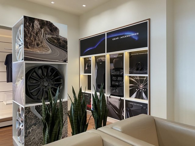 Vehicle image 77 of 77