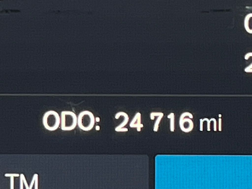 2024 Volvo XC60 Core Dark Theme Image 39 of 43