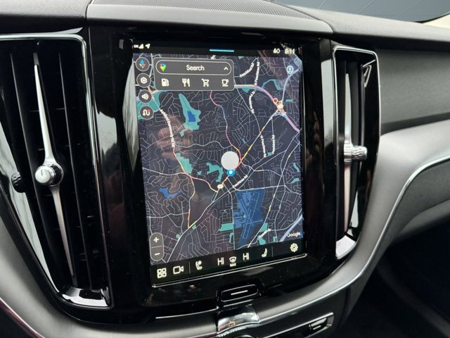 2024 Volvo XC60 Core Dark Theme Image 21 of 39