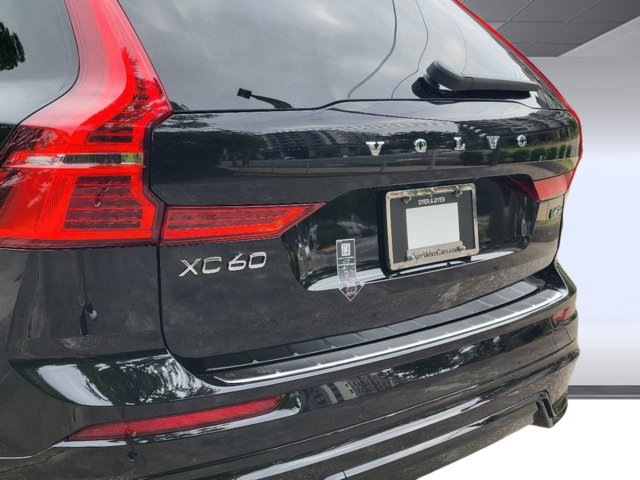 2024 Volvo XC60 Ultimate Dark Theme Image 38 of 42