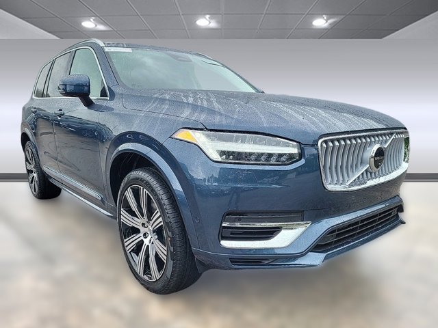 2024 Volvo XC90 Recharge Plug-In Hybrid Ultimate Image 4 of 36