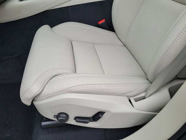 2024 Volvo XC90 Recharge Plug-In Hybrid Ultimate Image 35 of 36