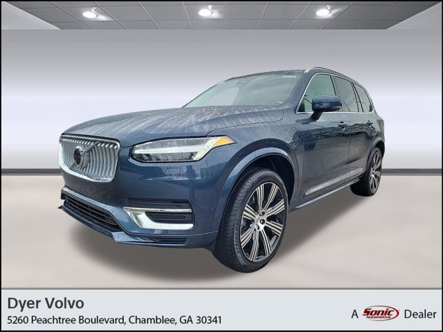 2024 Volvo XC90 Recharge Plug-In Hybrid Ultimate Image 2 of 36