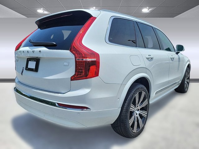 2024 Volvo XC90 Recharge Plug-In Hybrid Ultimate Image 6 of 35