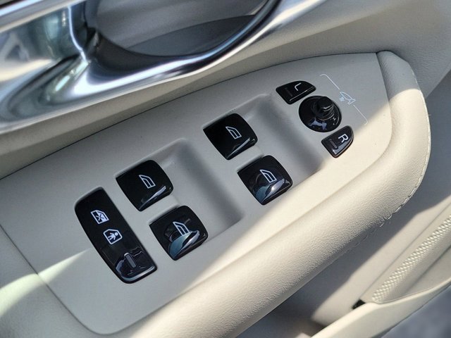 2024 Volvo XC90 Recharge Plug-In Hybrid Ultimate Image 35 of 35