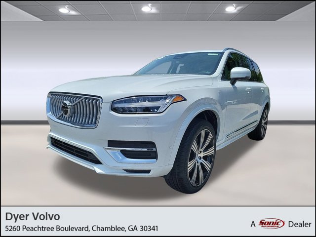 2024 Volvo XC90 Recharge Plug-In Hybrid Ultimate Image 2 of 35