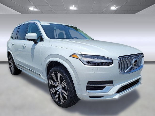 2024 Volvo XC90 Recharge Plug-In Hybrid Ultimate Image 1 of 35