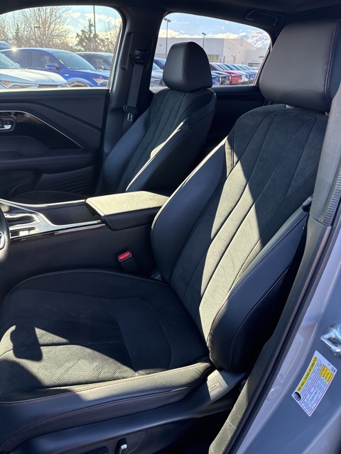 2025 Acura ADX w/A-Spec Package Image 18 of 40