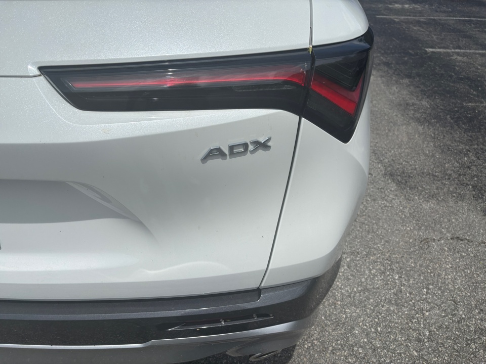 Vehicle image 14 of 35