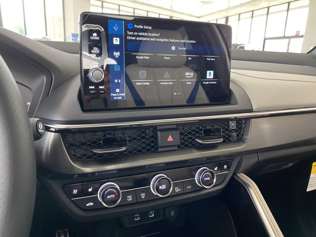 Vehicle image 11 of 17