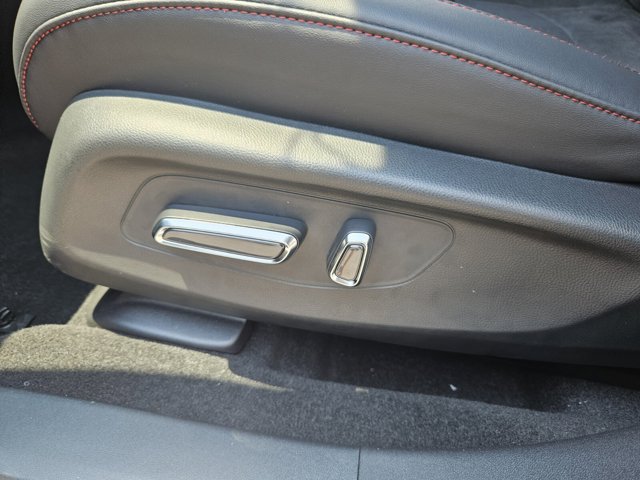Vehicle image 13 of 13