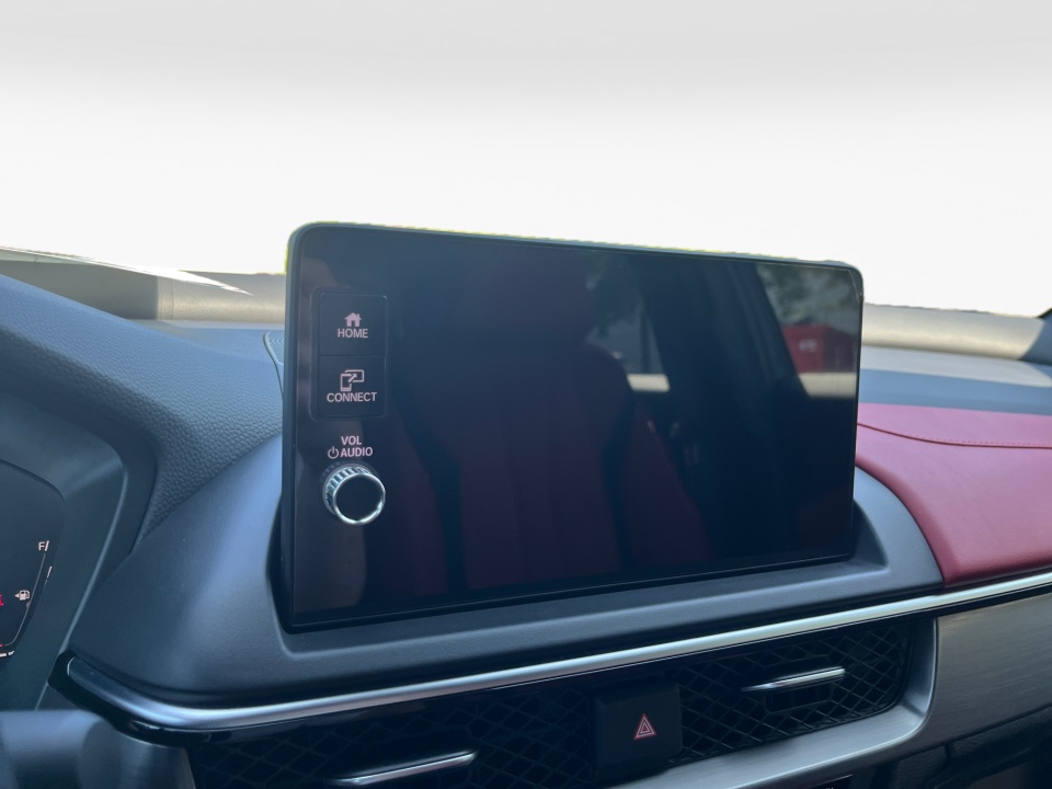 Vehicle image 17 of 35