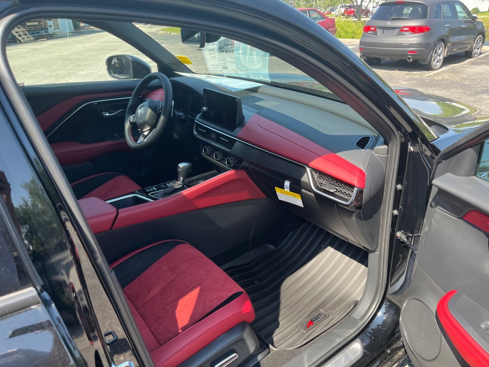 Vehicle image 26 of 35