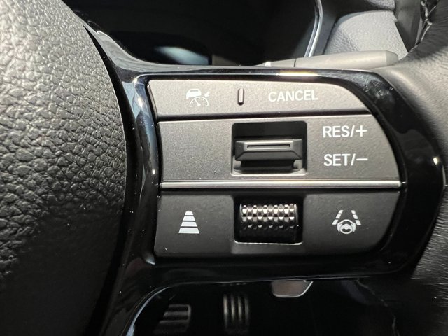 Vehicle image 22 of 37
