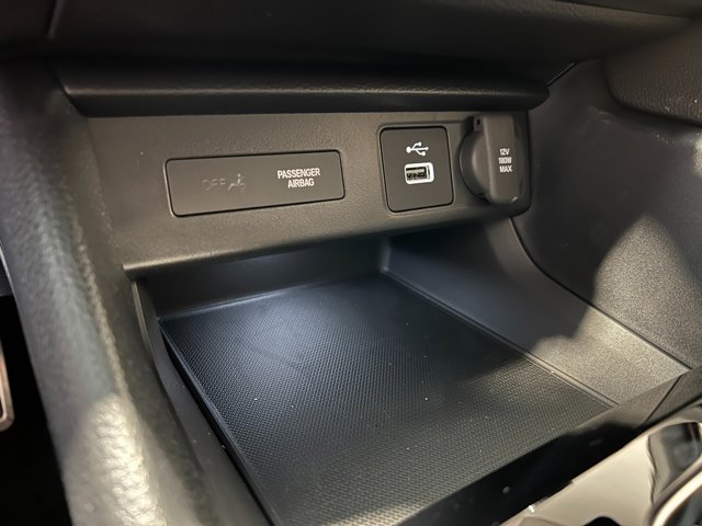 Vehicle image 24 of 37