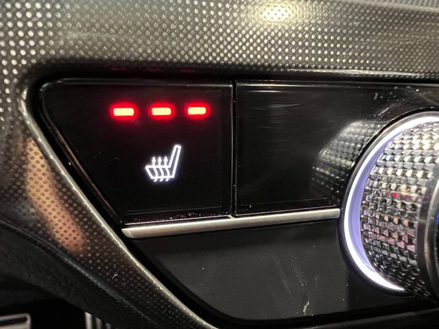 Vehicle image 25 of 37