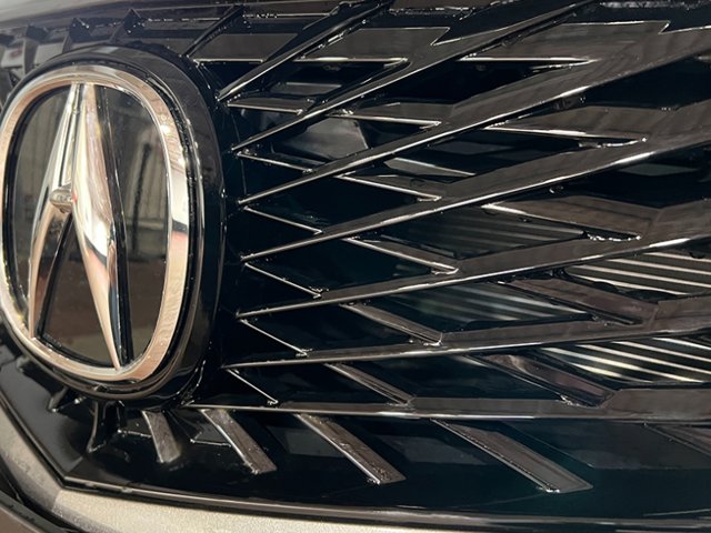 Vehicle image 11 of 37