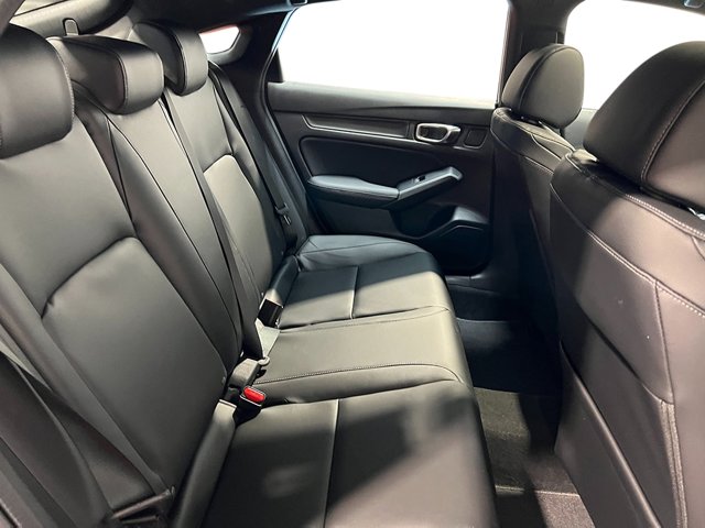 Vehicle image 36 of 37