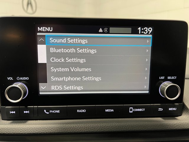 Vehicle image 26 of 37