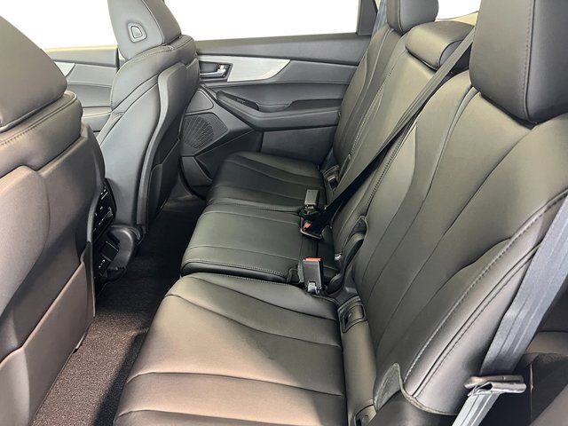 Vehicle image 29 of 39