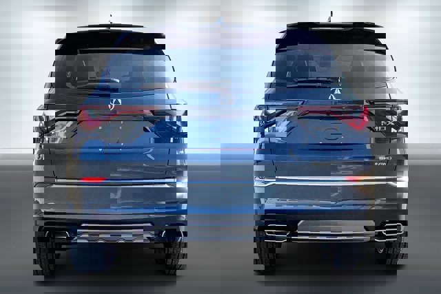 Vehicle image 4 of 20