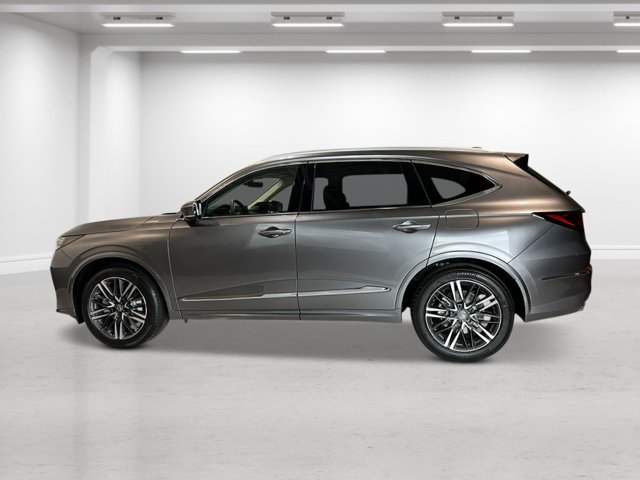 Vehicle image 8 of 39