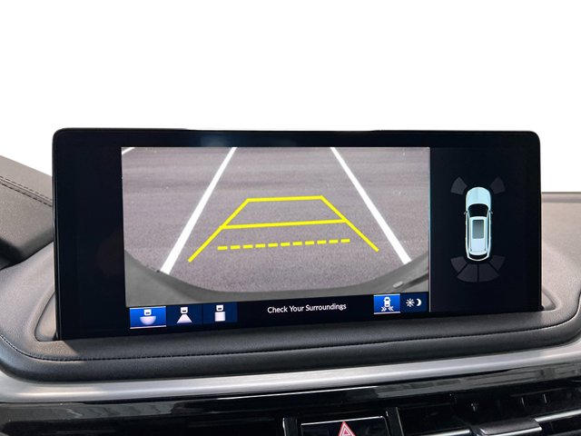 Vehicle image 22 of 40