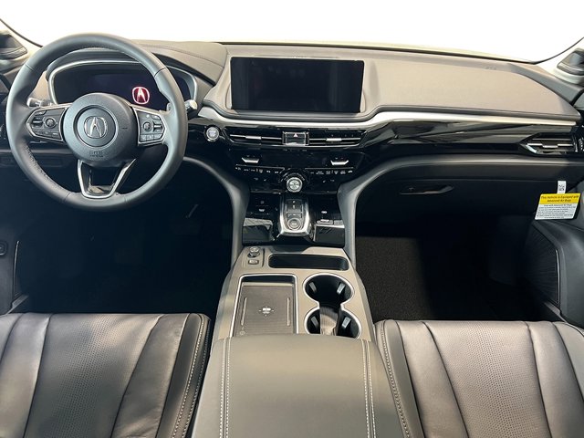 Vehicle image 17 of 40