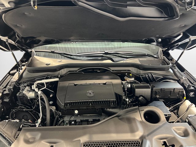 Vehicle image 13 of 40