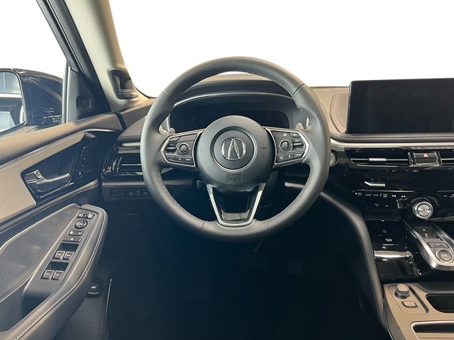 Vehicle image 18 of 40