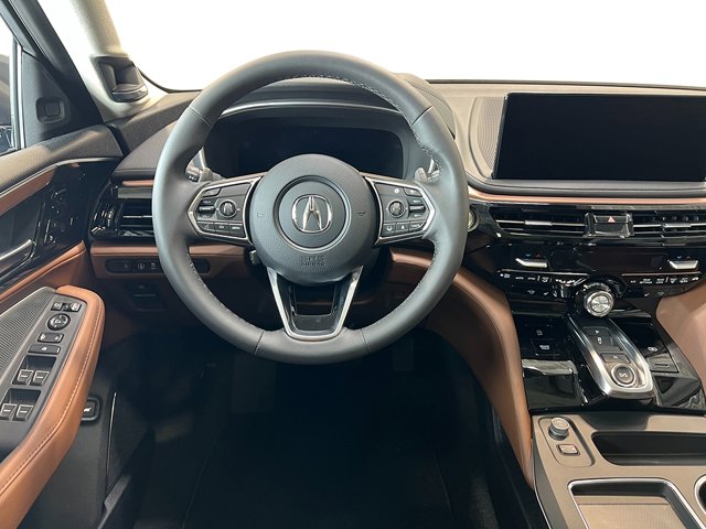 Vehicle image 19 of 40