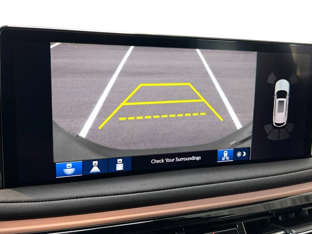 Vehicle image 25 of 40