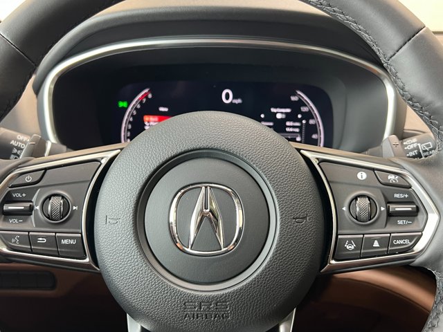Vehicle image 27 of 40