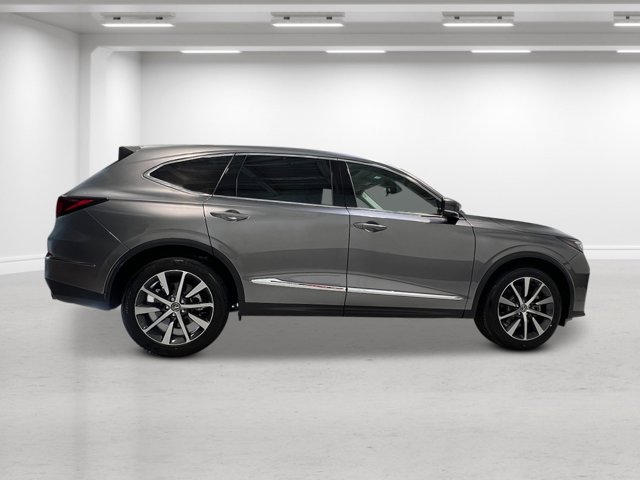 Vehicle image 3 of 40