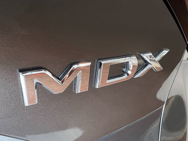 Vehicle image 8 of 40