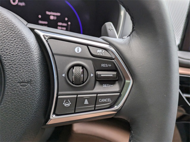 Vehicle image 34 of 39