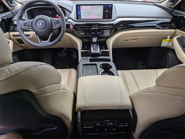 Vehicle image 18 of 40