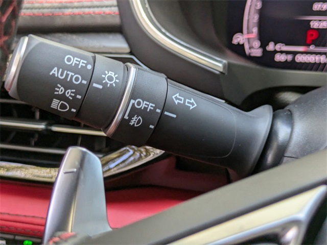 Vehicle image 40 of 43
