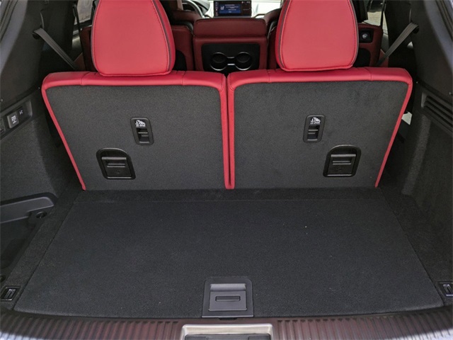 Vehicle image 15 of 43