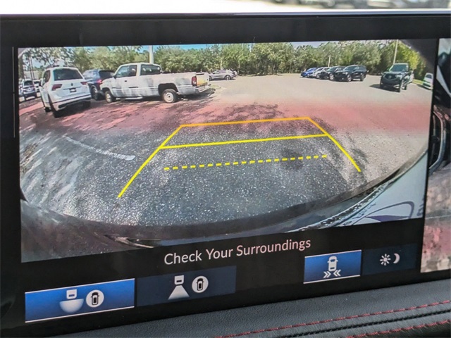 Vehicle image 29 of 48