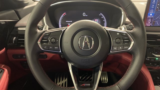 Vehicle image 21 of 33