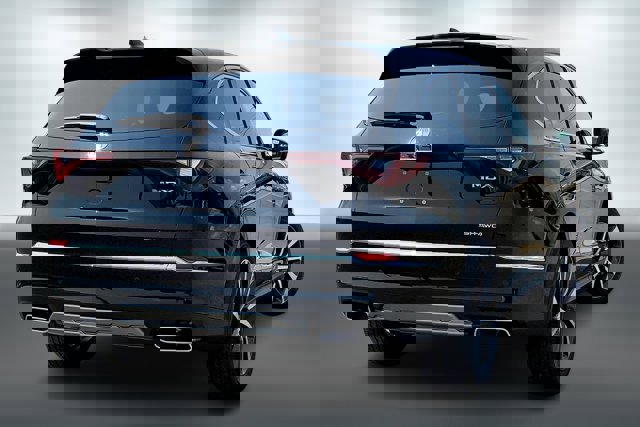 Vehicle image 2 of 20