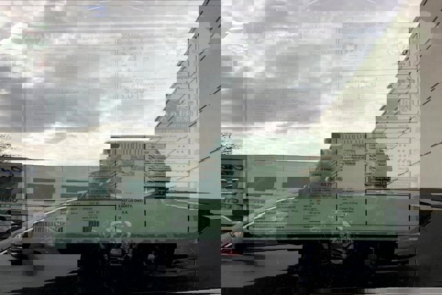 Vehicle image 19 of 20