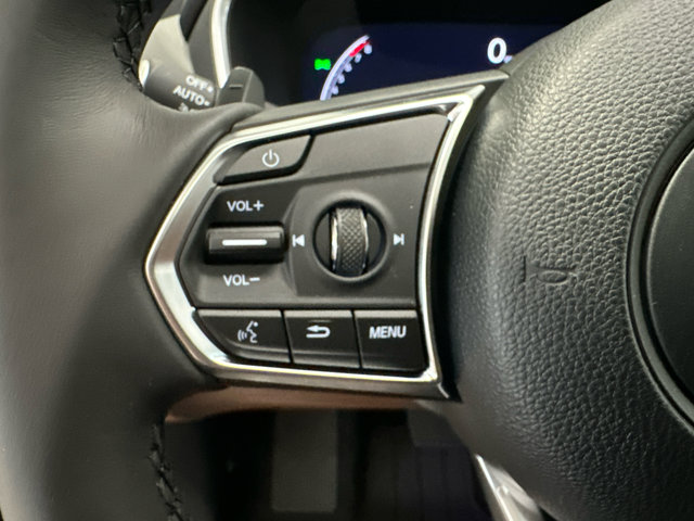 Vehicle image 17 of 25